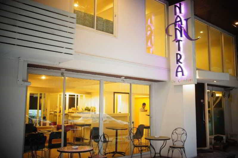 Nantra De Comfort Bangkok Esterno foto